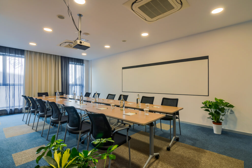sala de conferinte