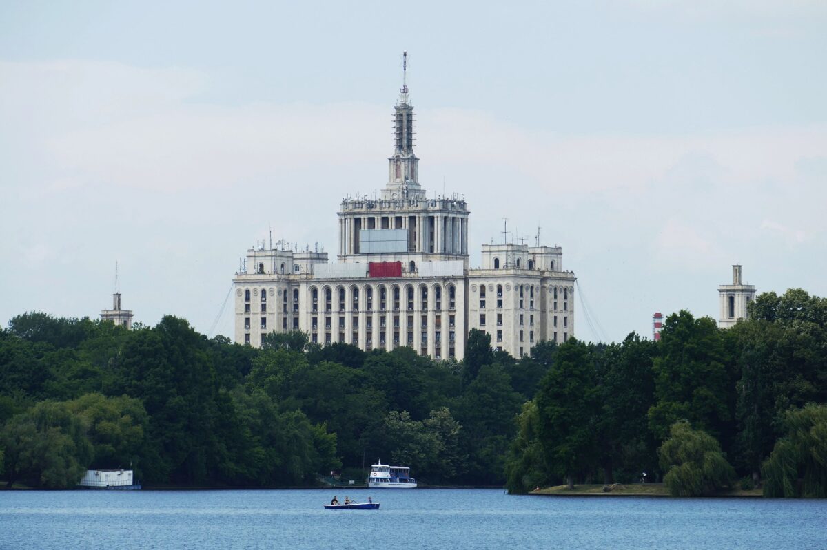 things to see in bucharest