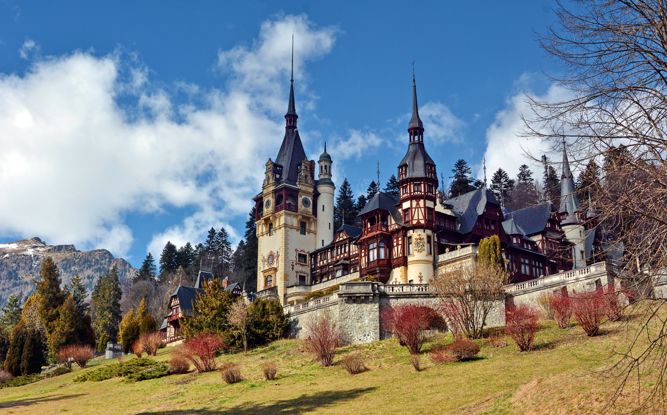 peles castle
